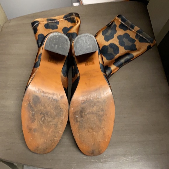 Topshop Leopard Sock Boots - Picture 7 of 15